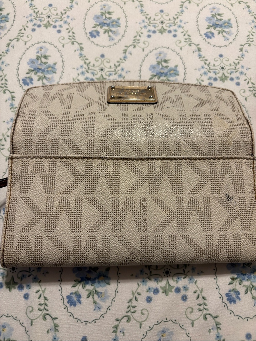 Michael Kors Beige Logo Zip Around Wallet